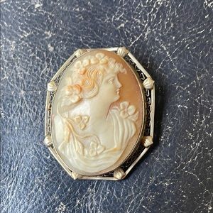 Meet your Posher, Nancy